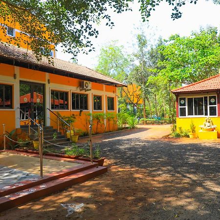 Auro Wellness Castle Hotell Pondicherry Eksteriør bilde