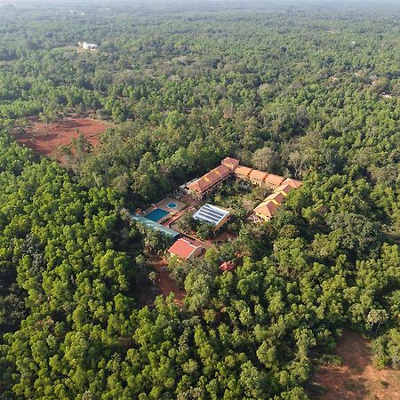 Auro Wellness Castle Hotell Pondicherry Eksteriør bilde