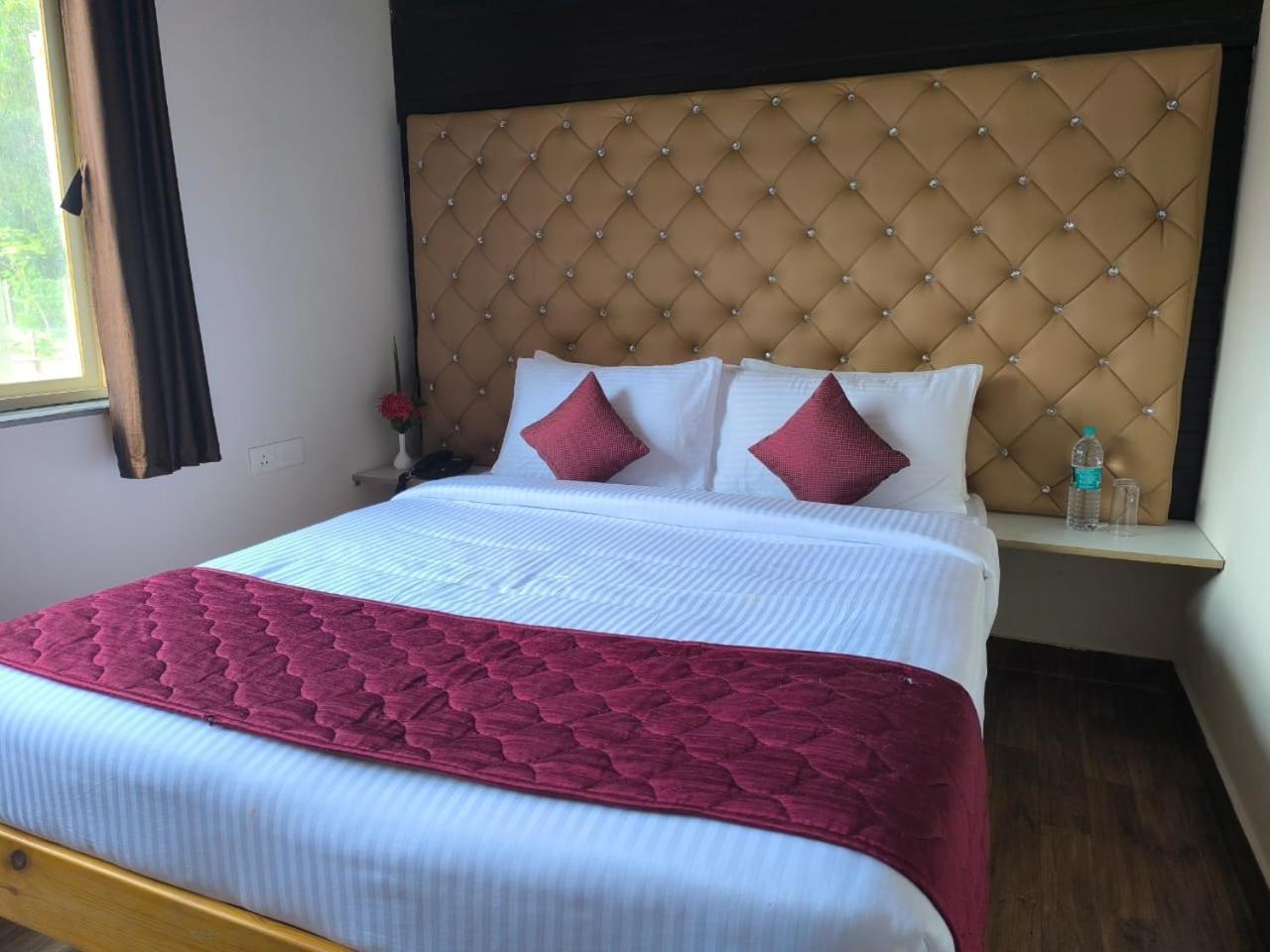 Auro Wellness Castle Hotell Pondicherry Eksteriør bilde