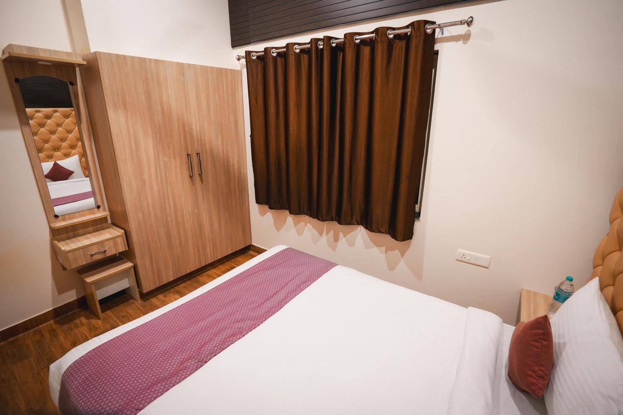 Auro Wellness Castle Hotell Pondicherry Eksteriør bilde